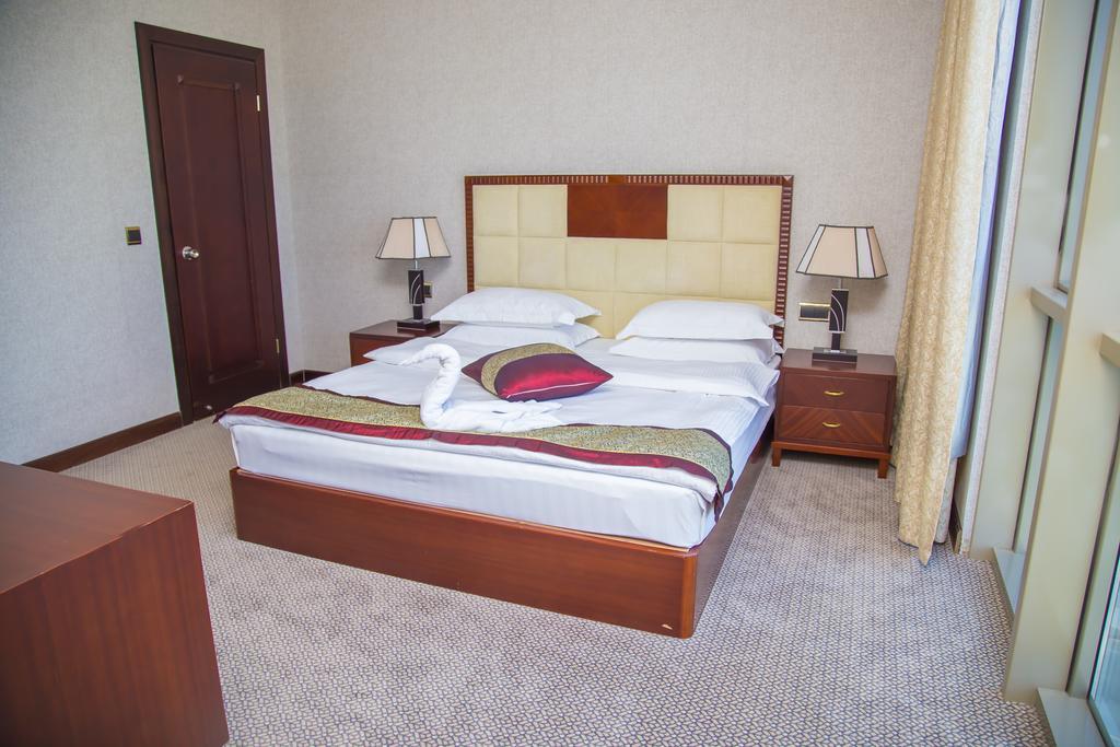 Golden Coast Hotel Баку Экстерьер фото