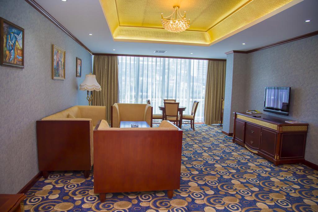Golden Coast Hotel Баку Экстерьер фото