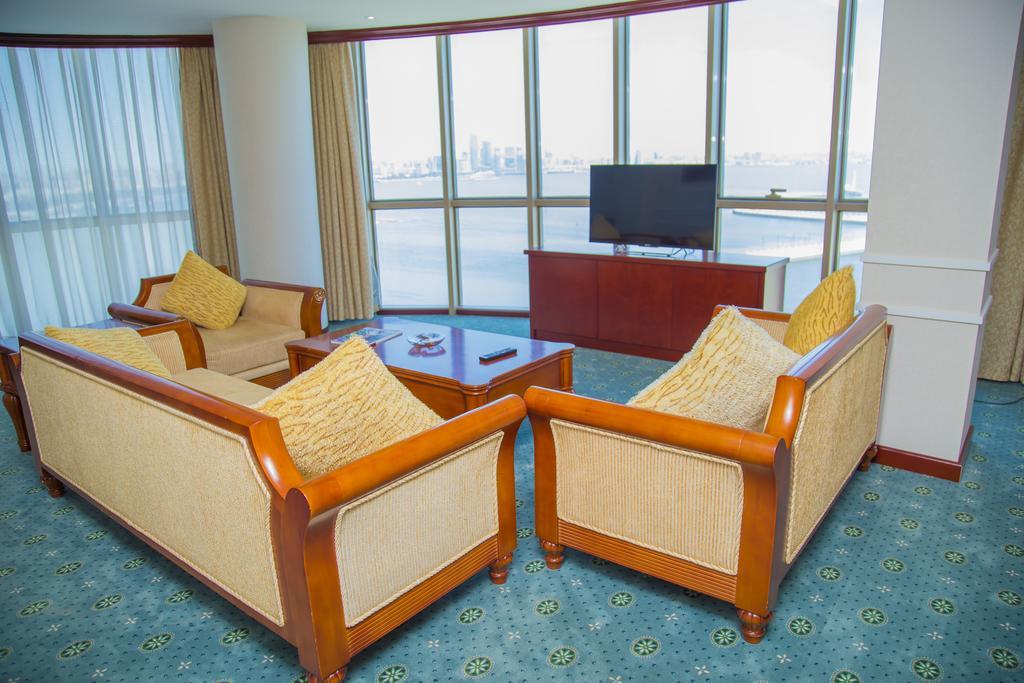 Golden Coast Hotel Баку Экстерьер фото